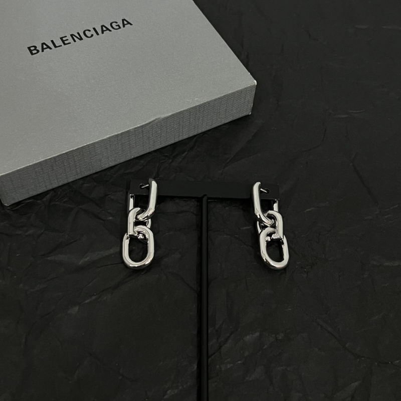 Ba1en*iaga earrings